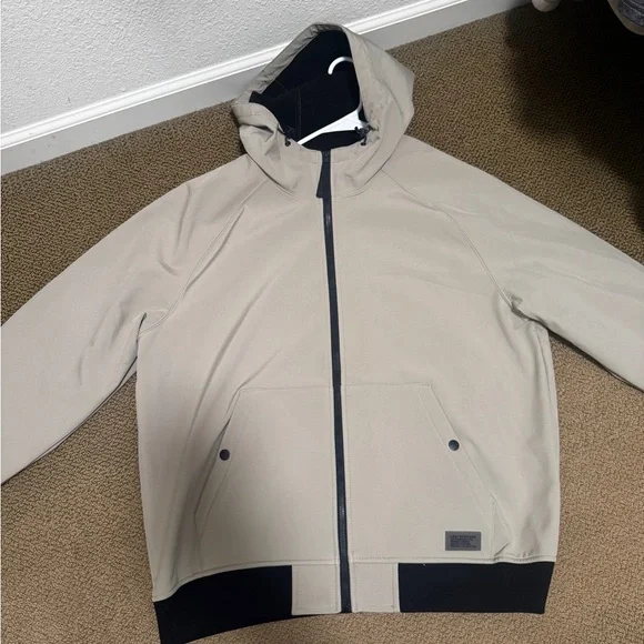 Levi's Men's Tan and Black Hooded Windbreaker - Picture 1 of 4